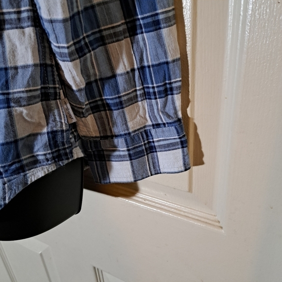 Eddie Bauer button up plaid Blouse size small - Picture 4 of 6